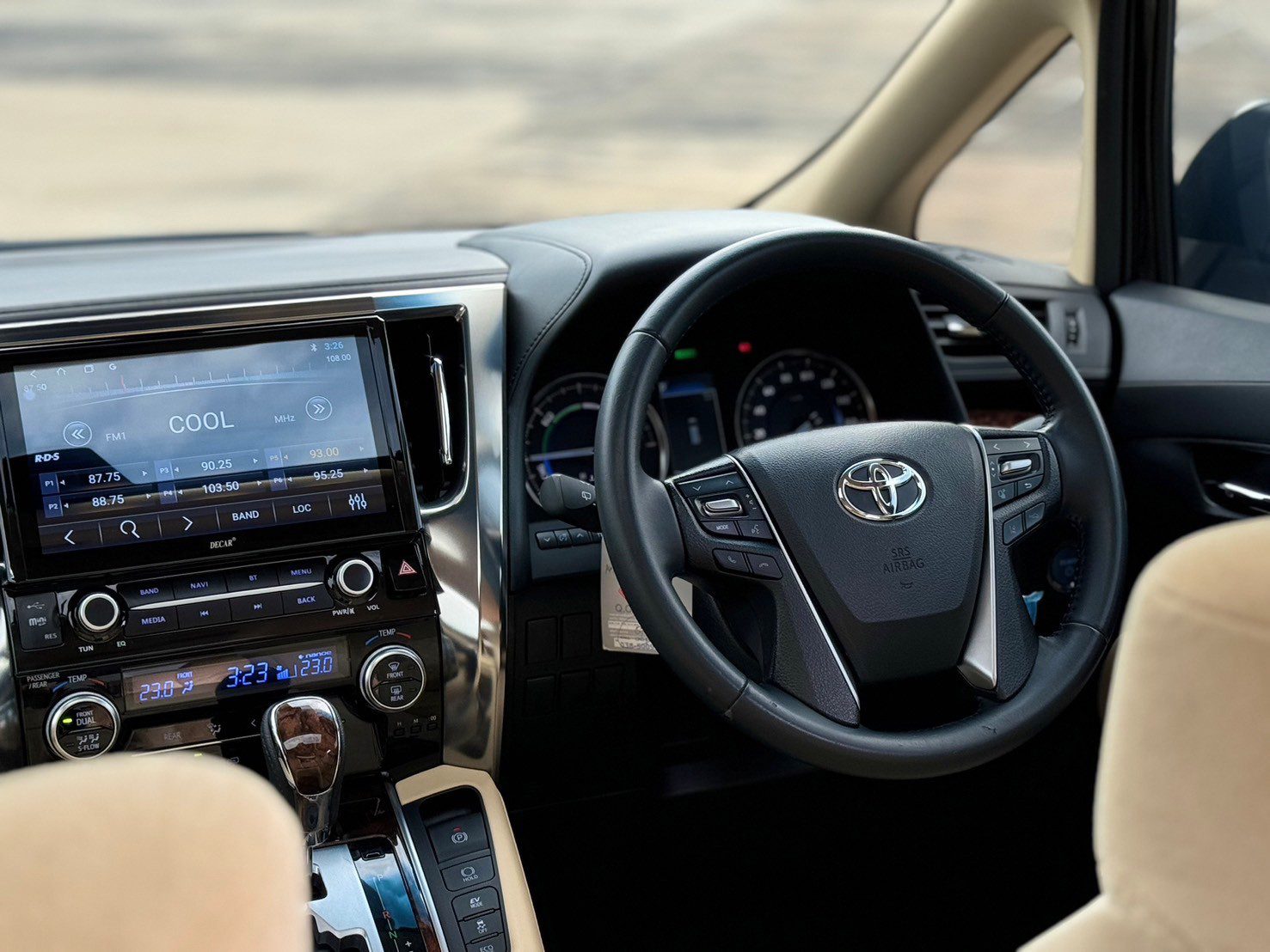 2021 Toyota Alphard 2.5 Hybrid X E Four