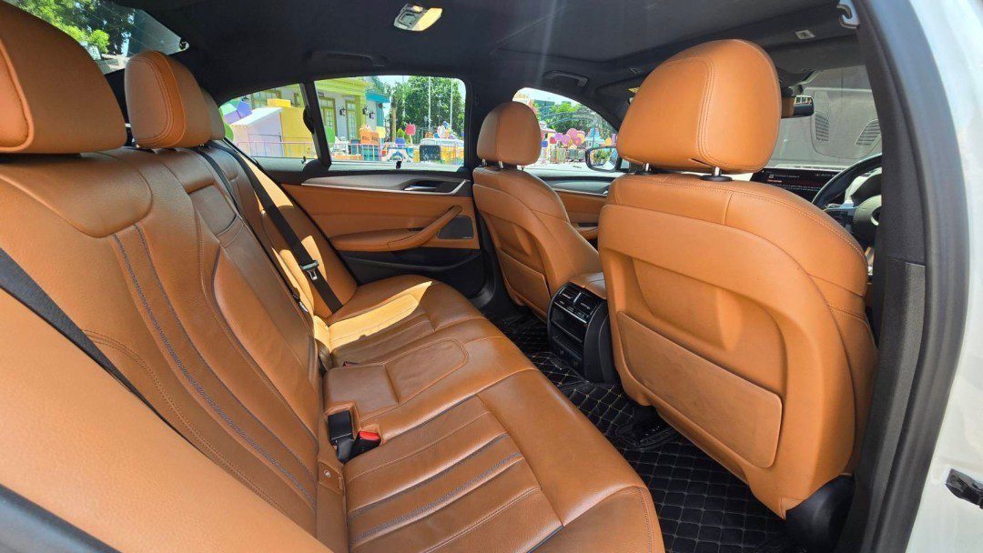 2019 BMW 530e M Sport