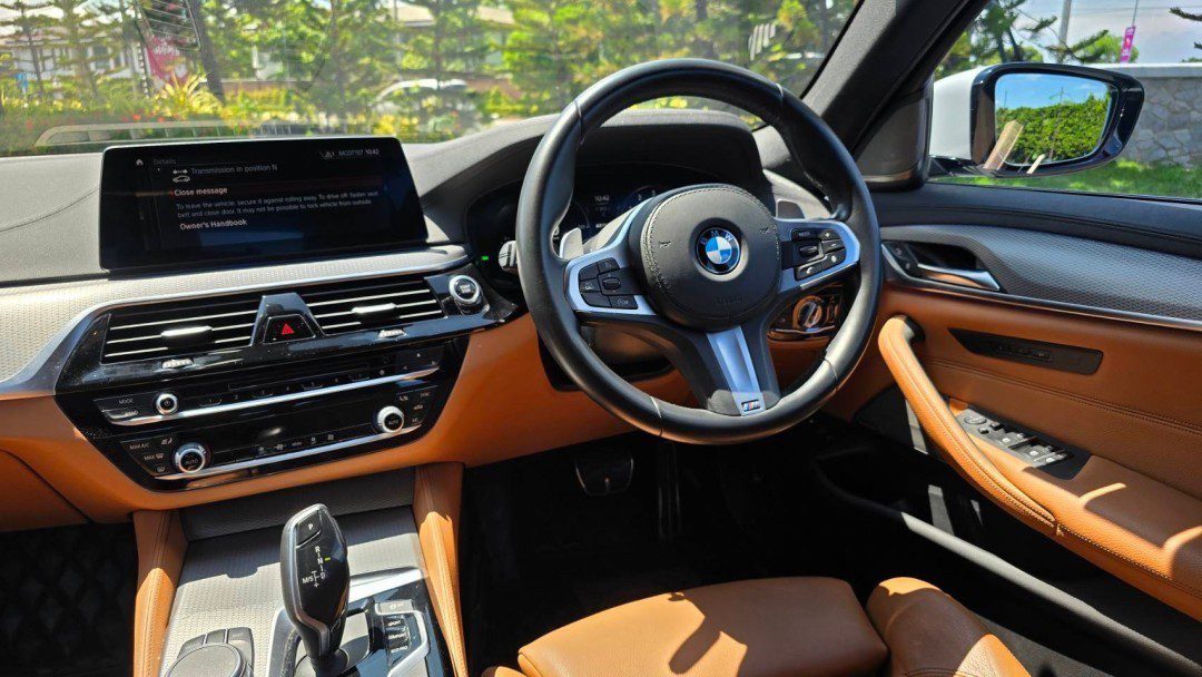 2019 BMW 530e M Sport