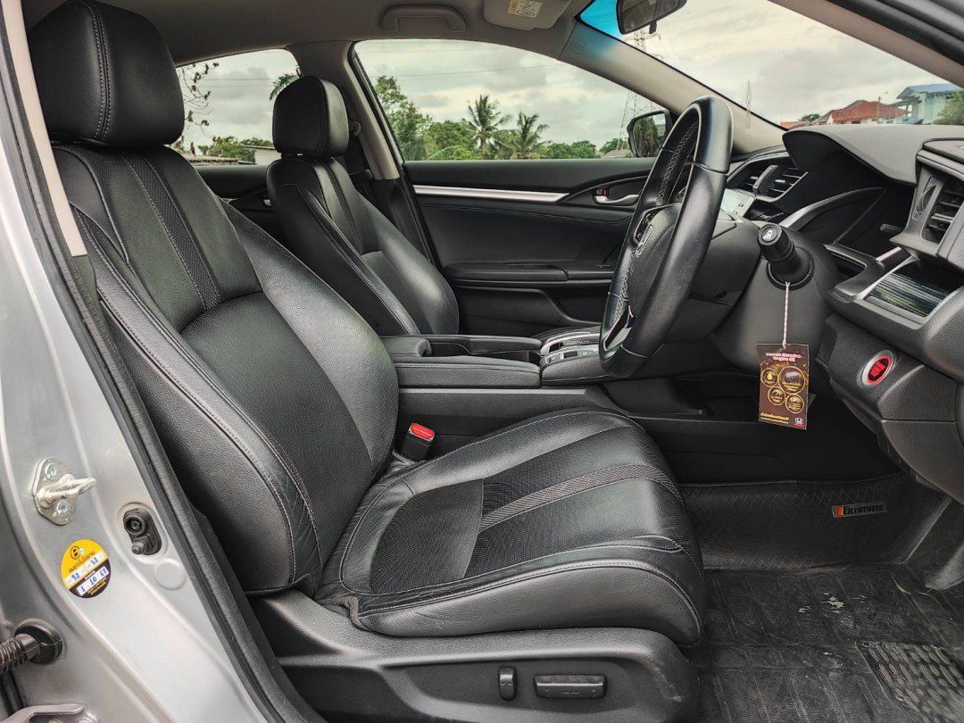 2019 HONDA CIVIC FC  1.8EL (MNC)