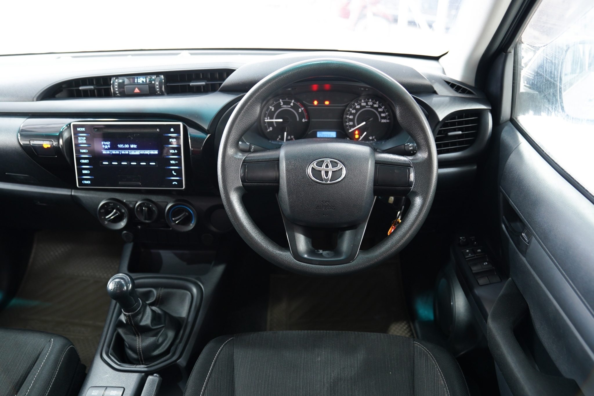 2018 TOYOTA REVO DOUBLECAB 2.4 J+ MT