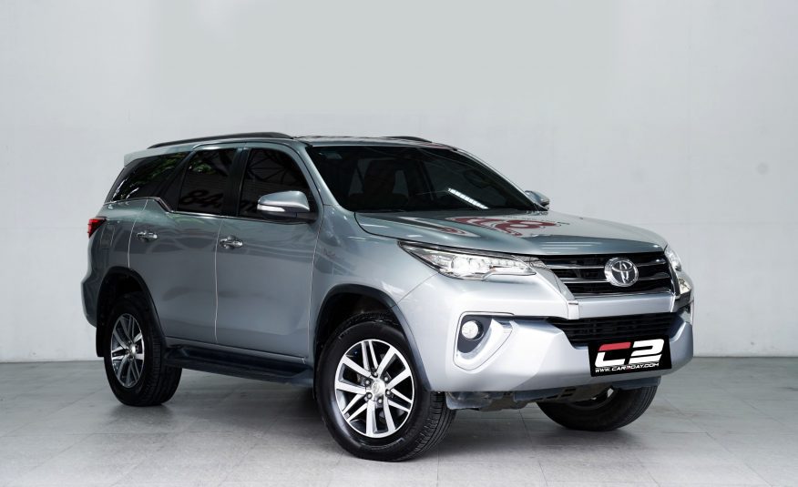 2015 TOYOTA FORTUNER 2.8 V AT/4WD