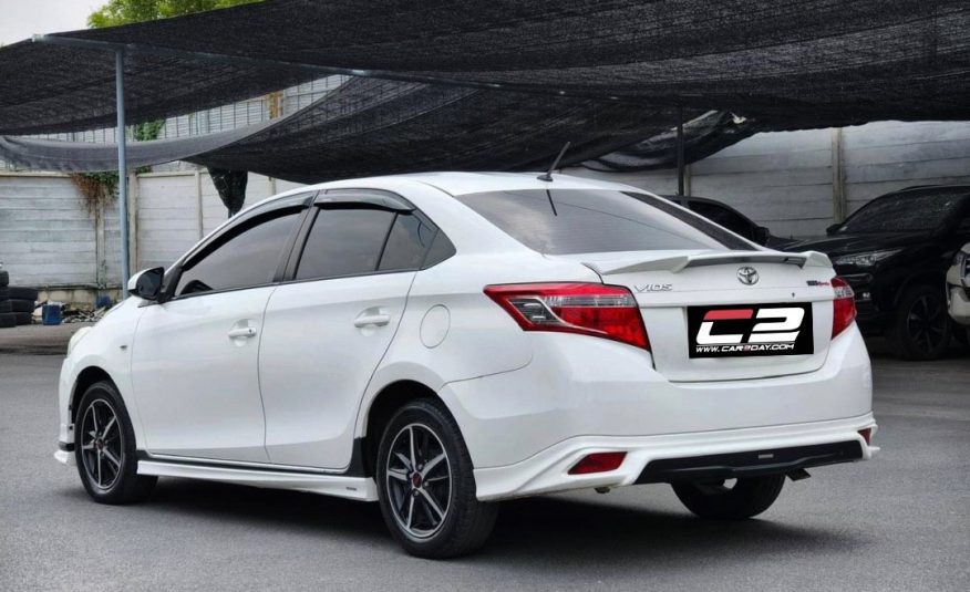 2015 TOYOTA SOLUNA VIOS 1.5 TRD SPORT