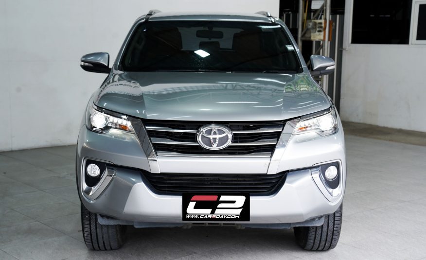 2015 TOYOTA FORTUNER 2.8 V AT/4WD