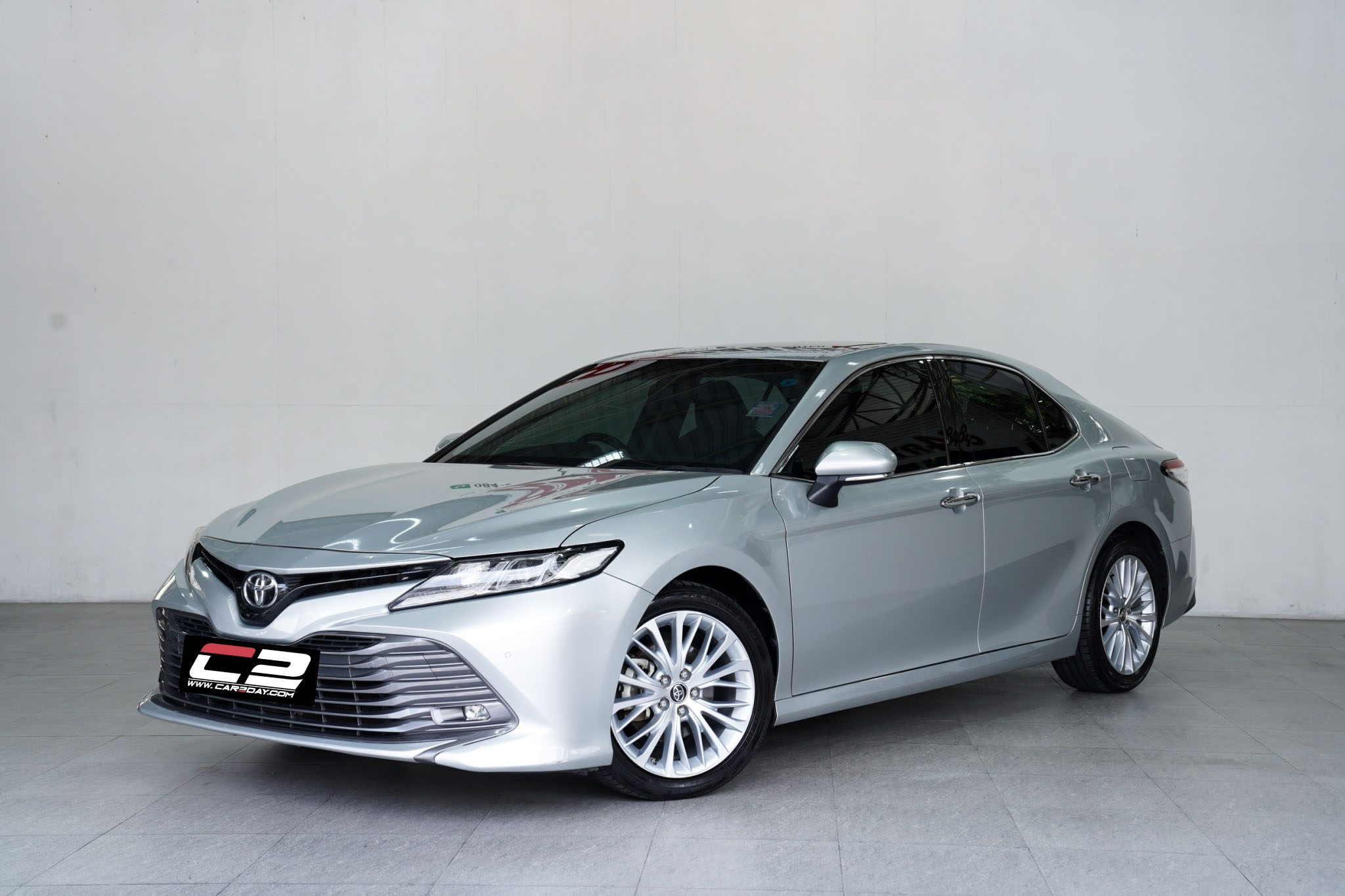 2019 TOYOTA CAMRY 2.5G AT