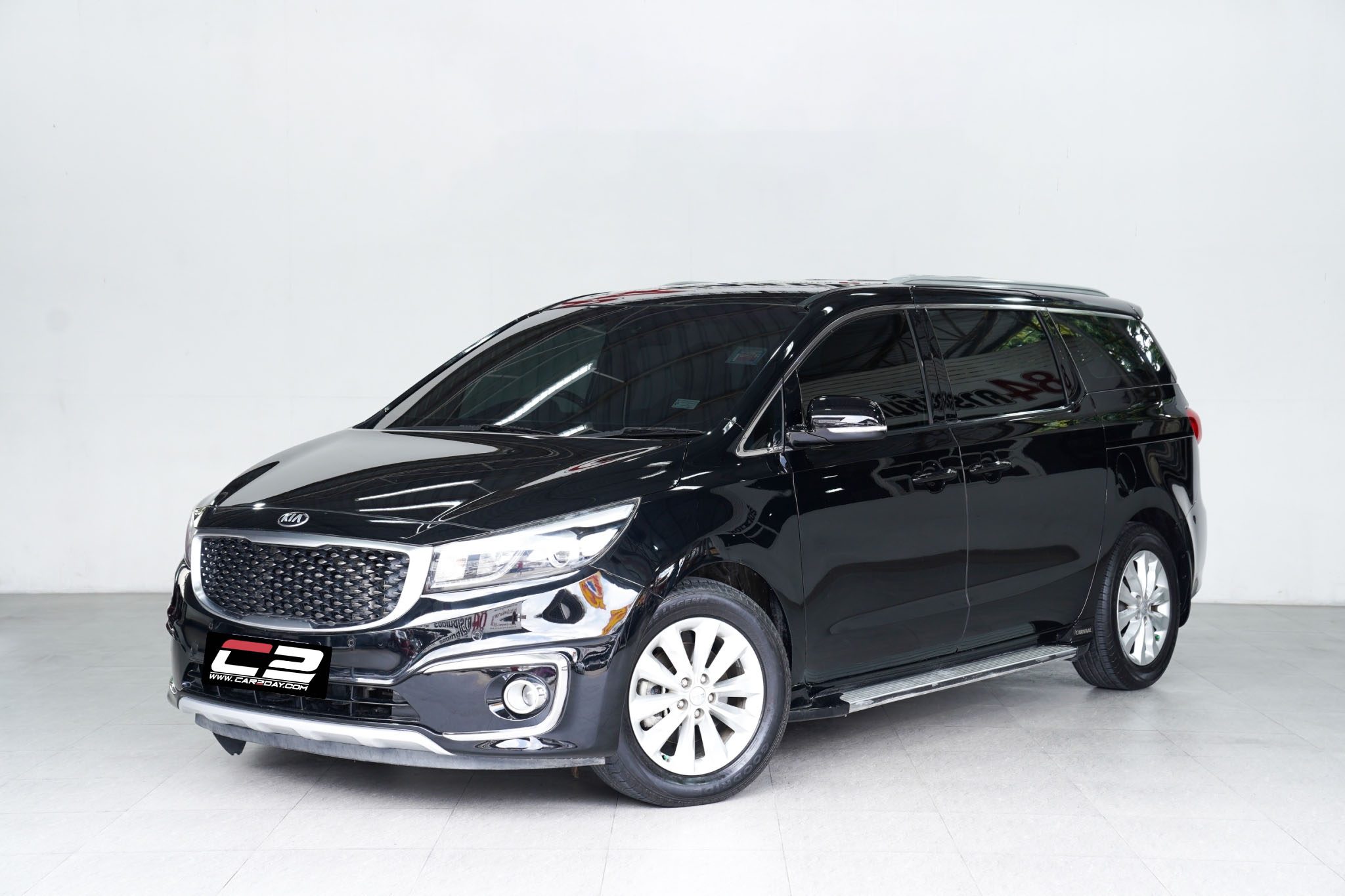 2016 KIA GRAND CARNIVAL 2.2 EX AT