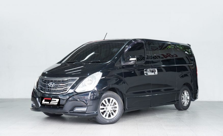 2013 HYUNDAI H1 2.5 DELUXE AT