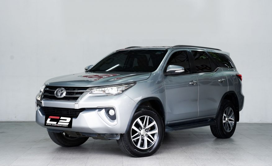 2015 TOYOTA FORTUNER 2.8 V AT/4WD