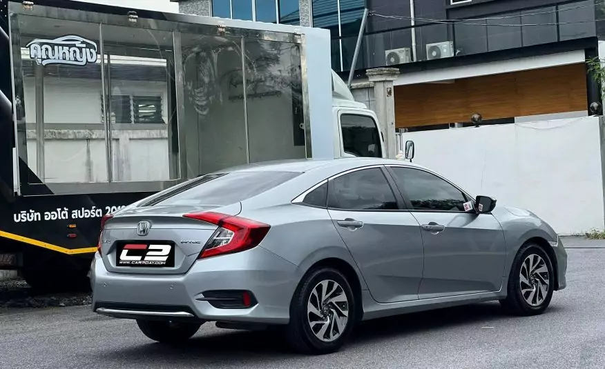 2019 Honda Civic FC 1.8 E CVT (MNC)