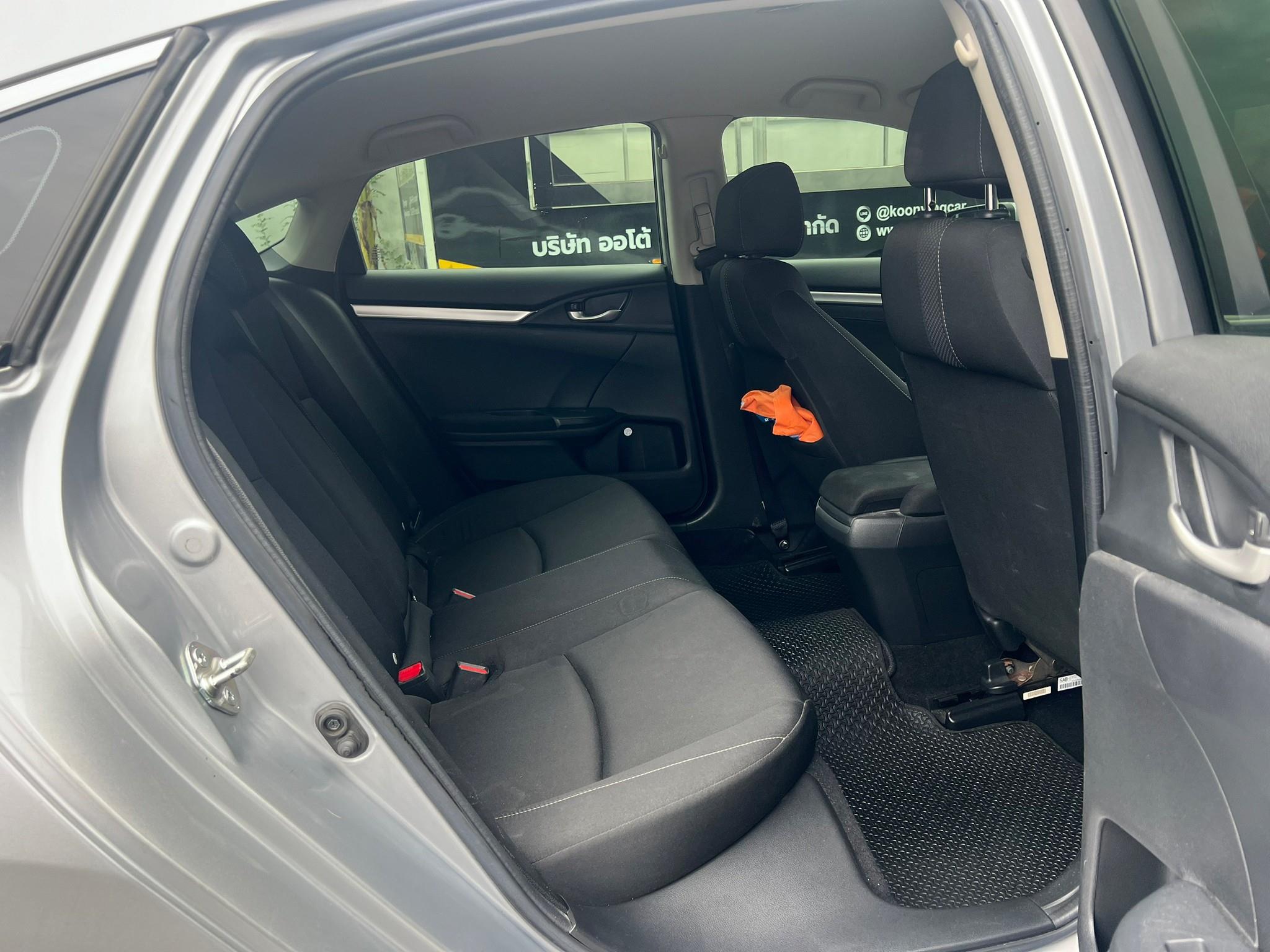 2019 Honda Civic FC 1.8 E CVT (MNC)