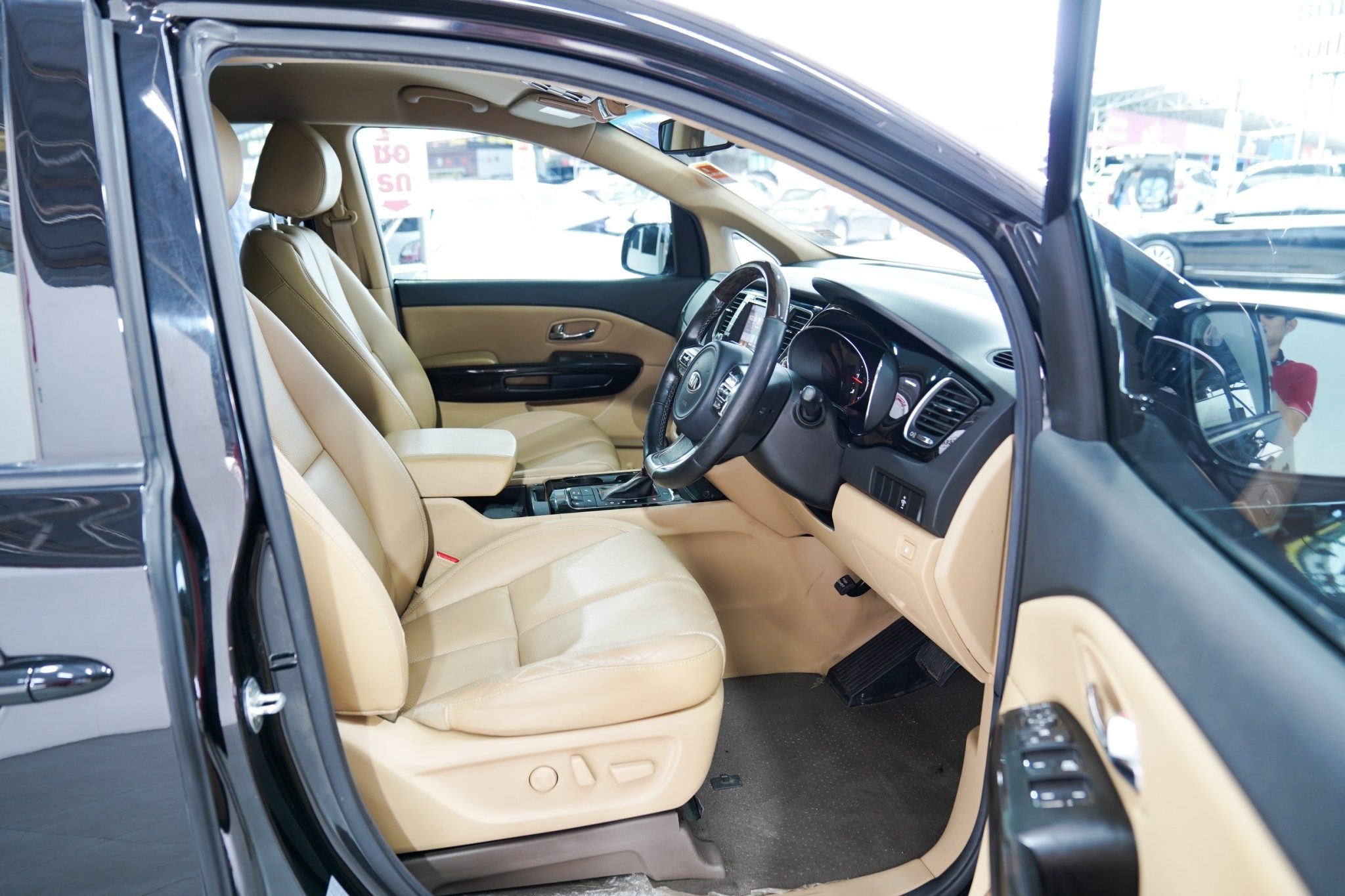 2016 KIA GRAND CARNIVAL 2.2 EX AT