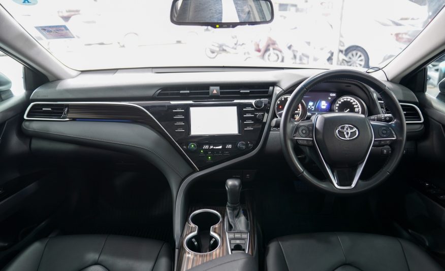 2019 TOYOTA CAMRY 2.5G AT