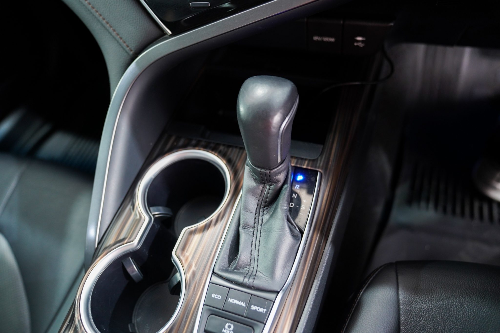 2019 TOYOTA CAMRY 2.5G AT