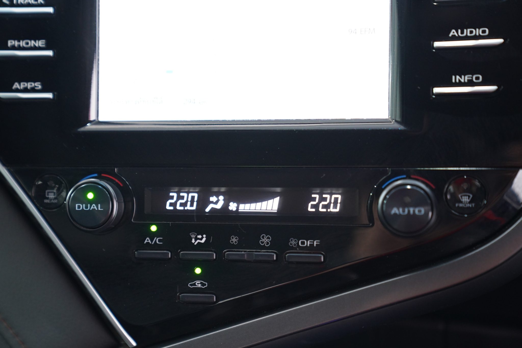 2019 TOYOTA CAMRY 2.5G AT