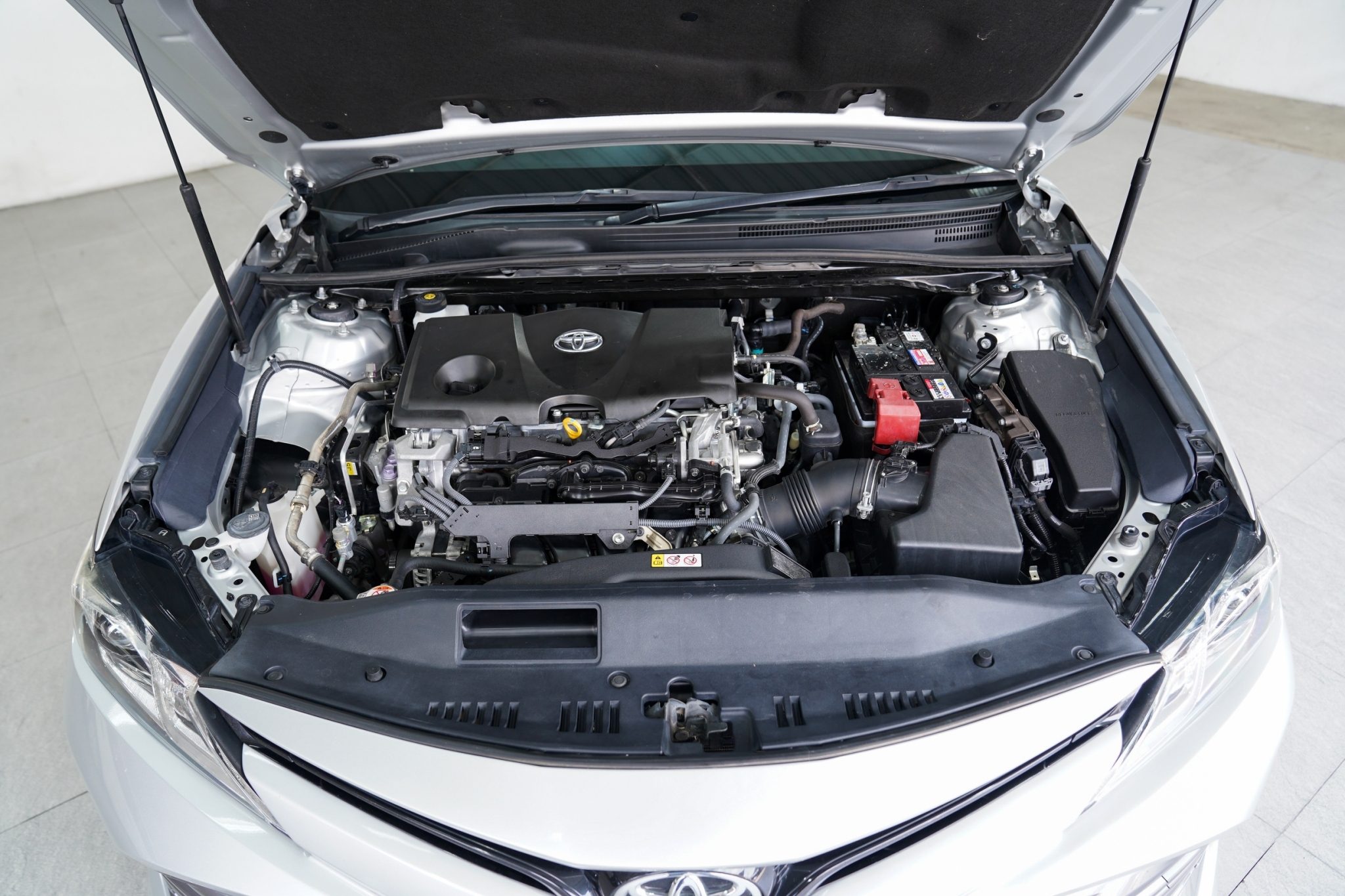 2019 TOYOTA CAMRY 2.5G AT