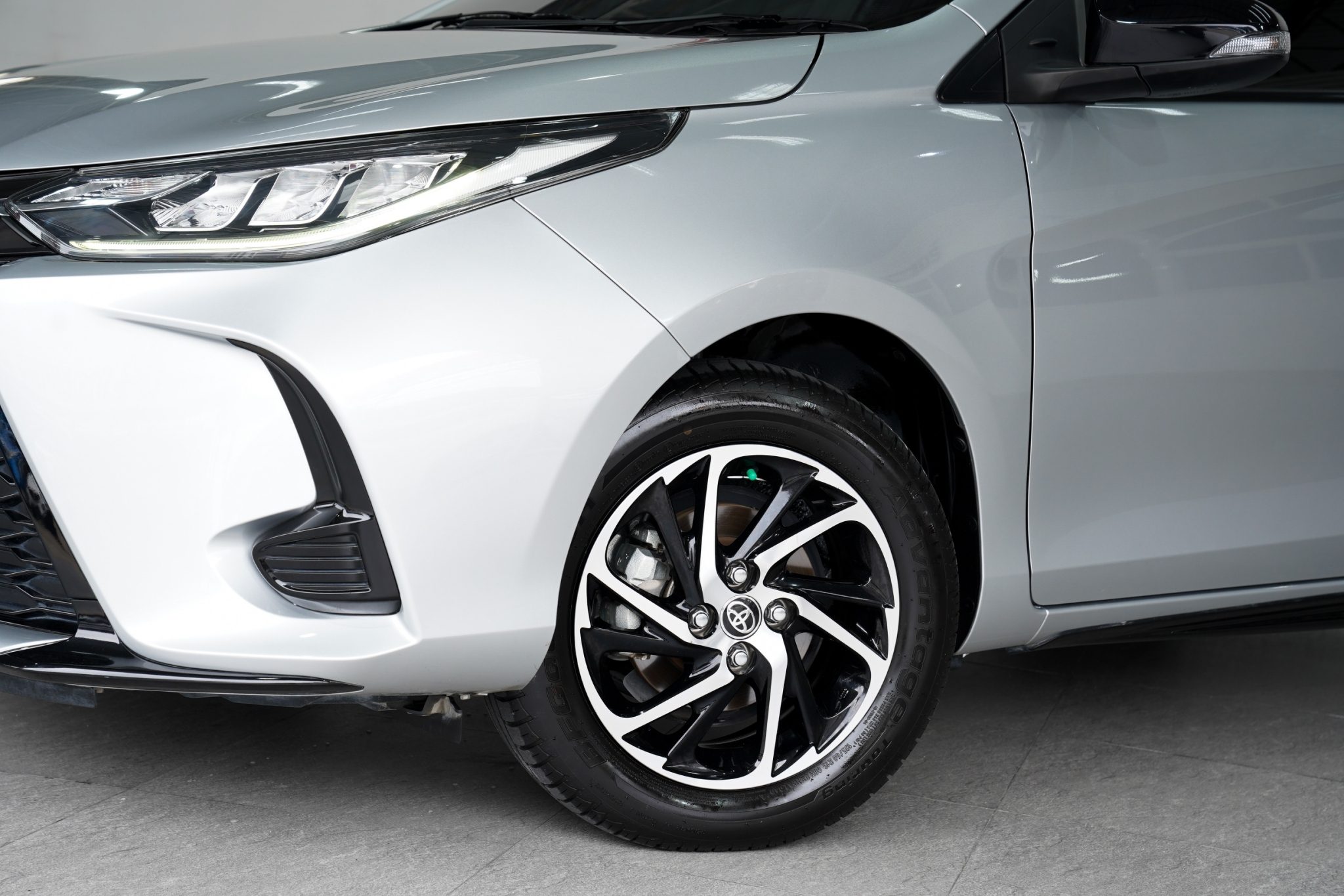 2020 TOYOTA YARIS 1.2 SPORT AT