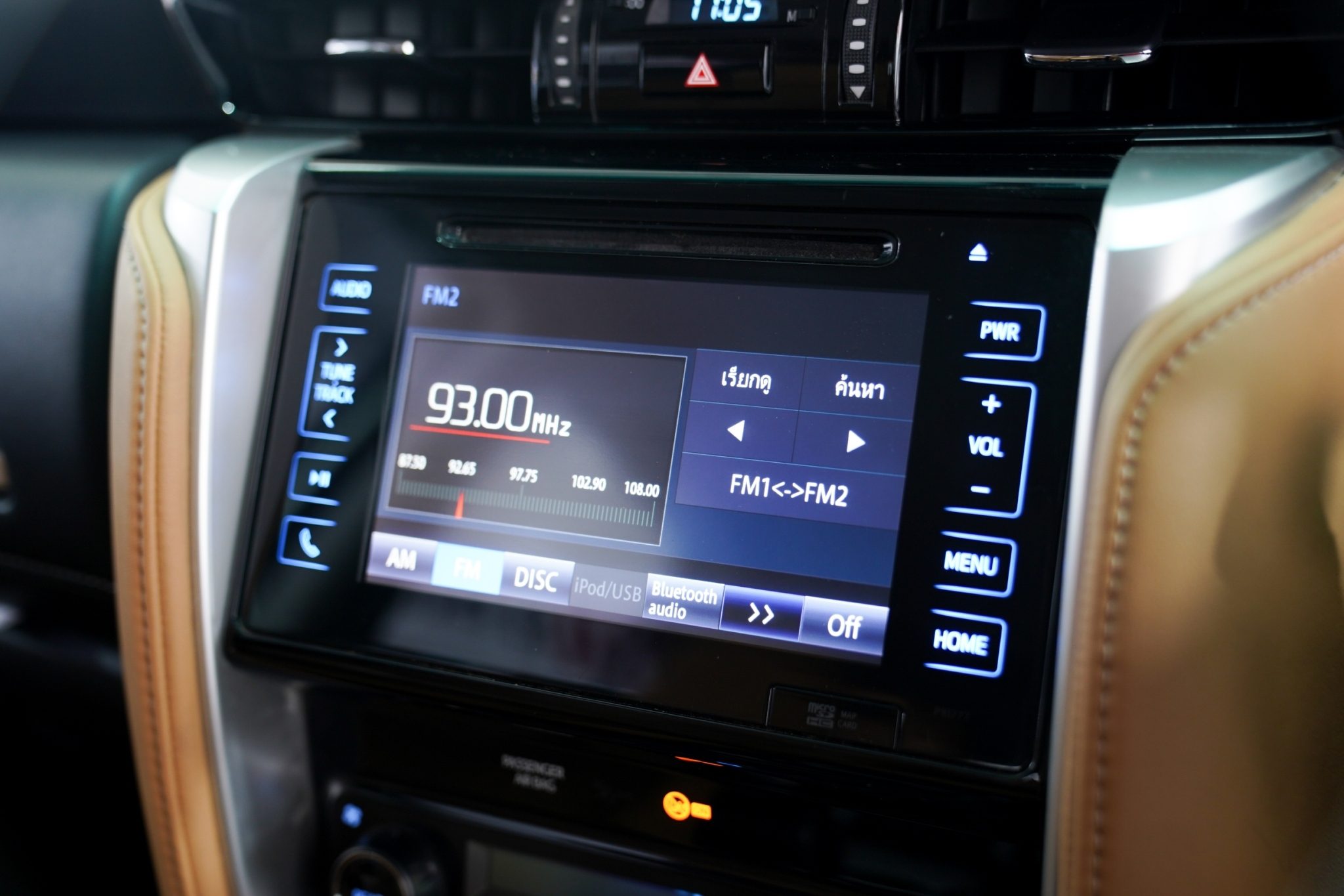 2015 TOYOTA FORTUNER 2.8 V AT/4WD