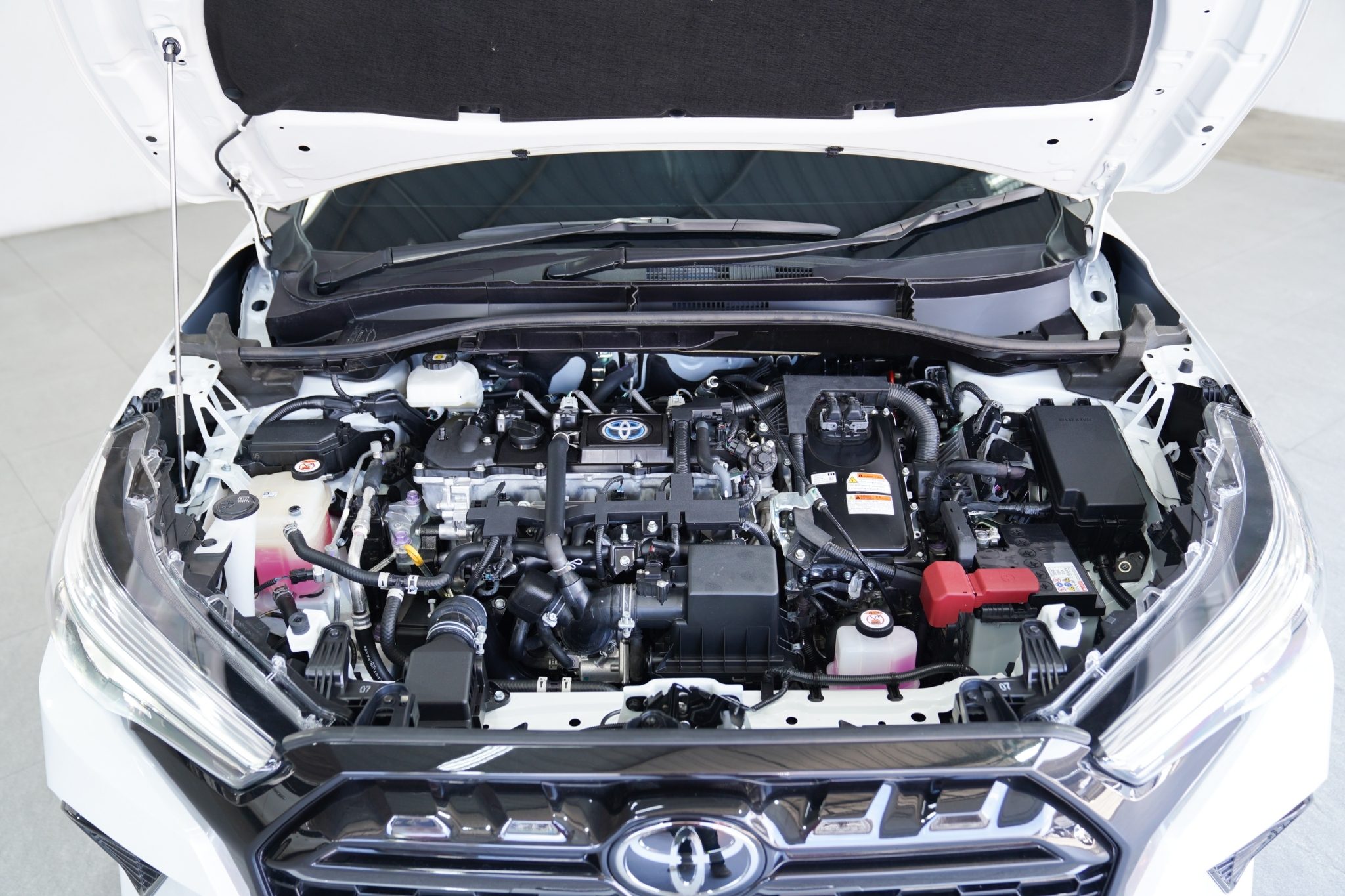 2022 TOYOTA COROLLA CROSS 1.8 HYBRID GR SPORT
