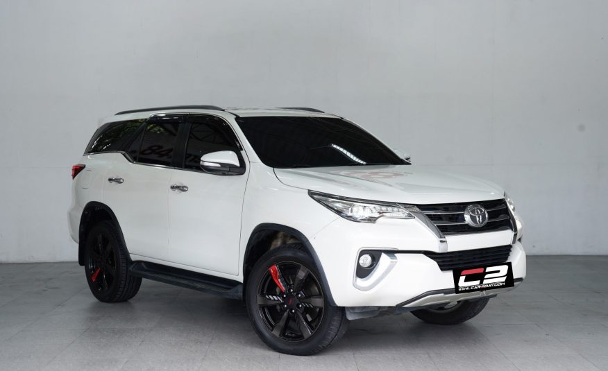 2015 TOYOTA FORTUNER 2.8 V AT/4WD