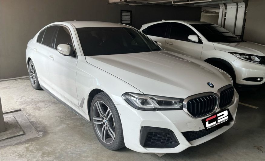 2021 BMW 530e Elite