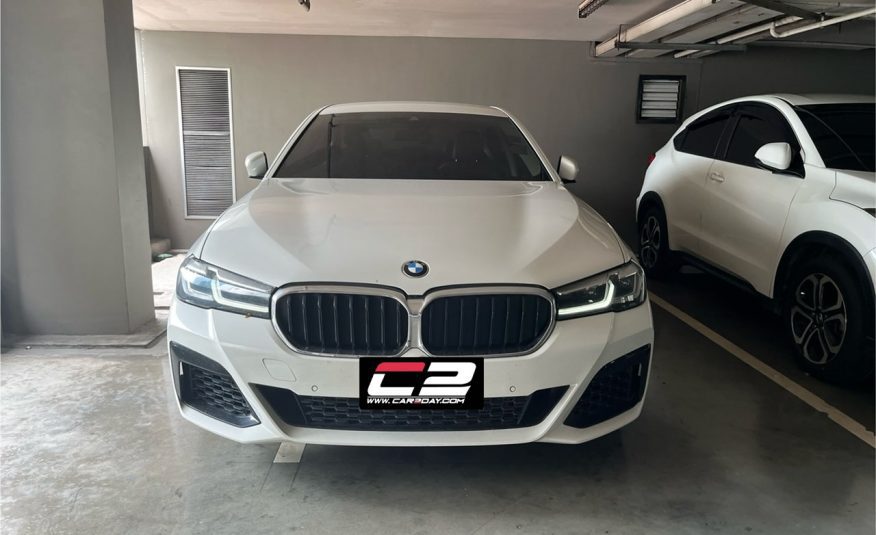 2021 BMW 530e Elite