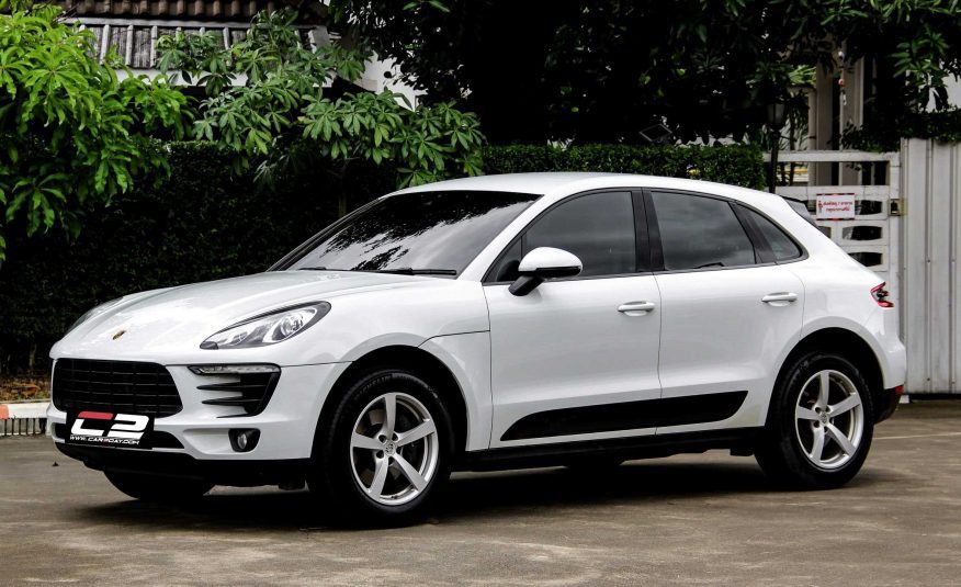 2017 PORSCHE MACAN 2.0