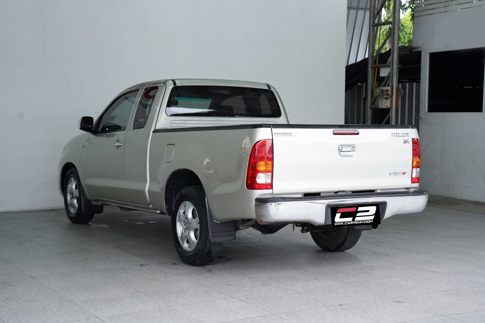 2010 TOYOTA VIGO 2.5 E SMART CAB MT