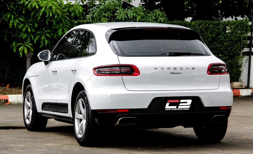 2017 PORSCHE MACAN 2.0