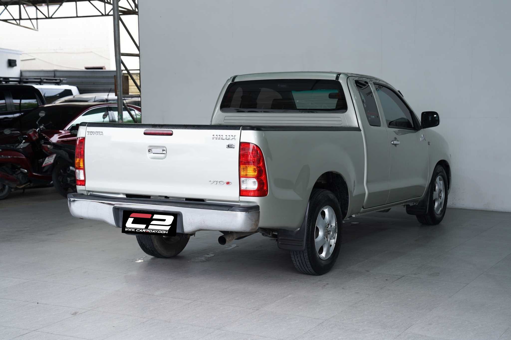 2010 TOYOTA VIGO 2.5 E SMART CAB MT