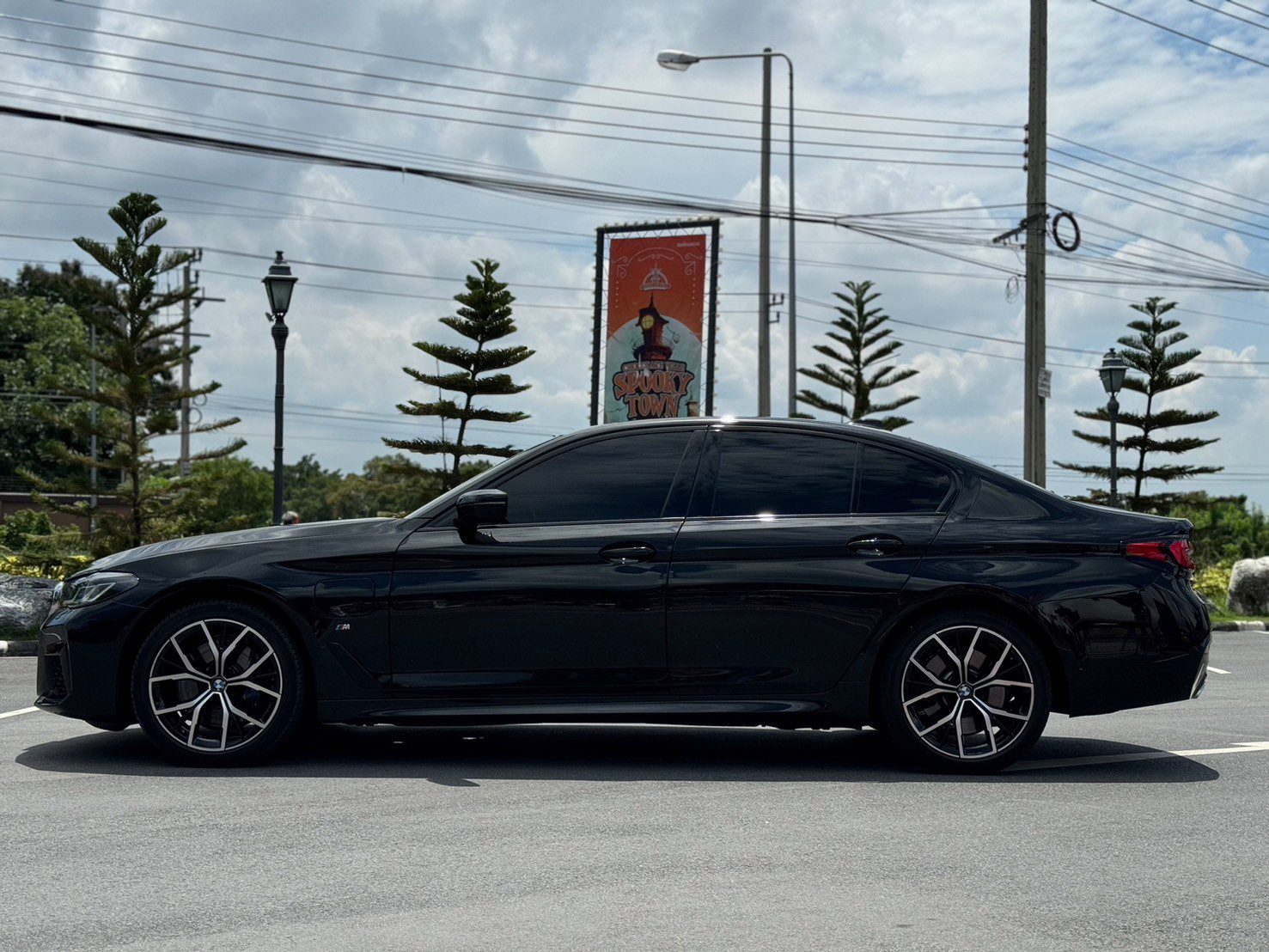 2021 BMW 530e M Sport