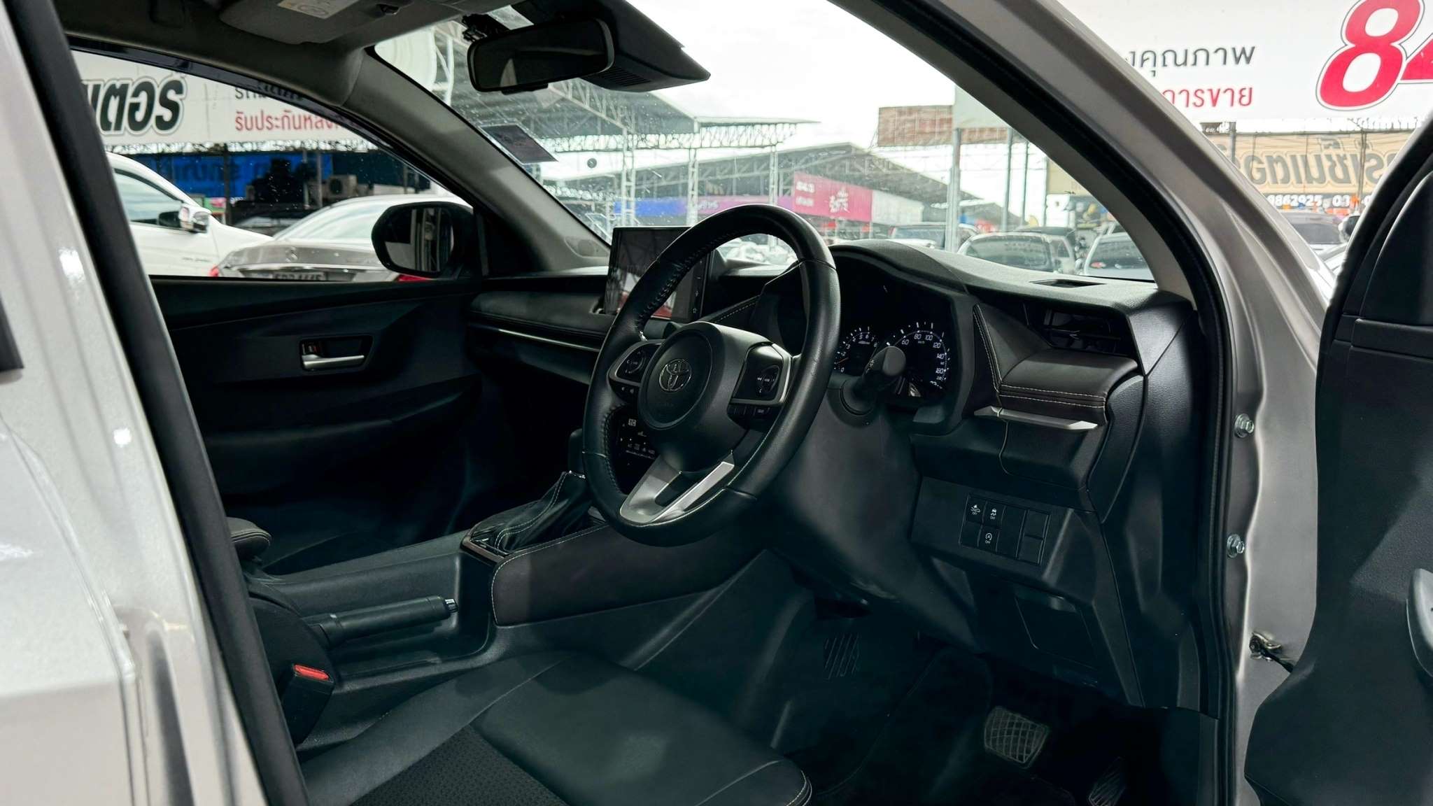 2022 TOYOTA YARIS ATIV 1.2 SMART AT