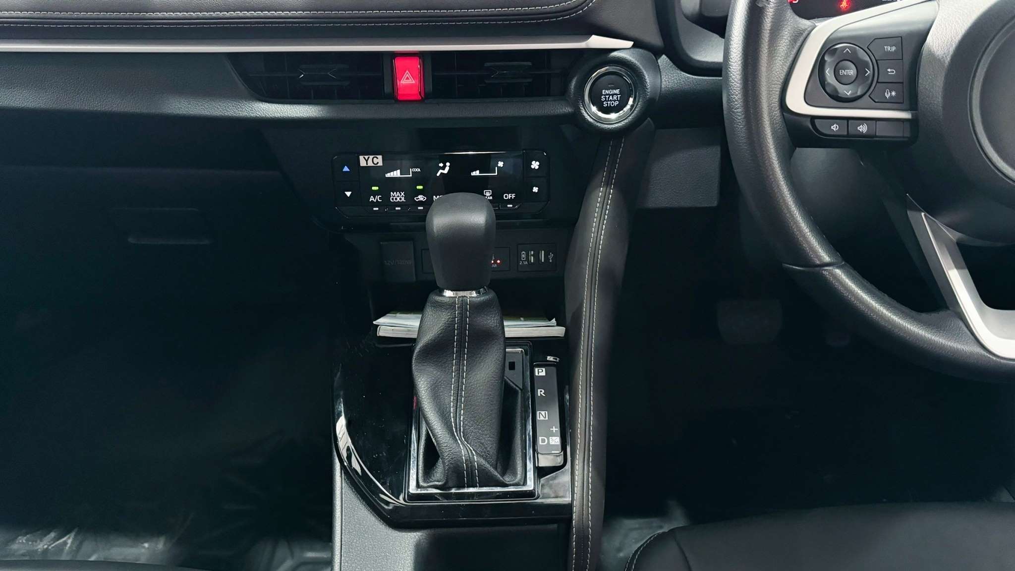 2022 TOYOTA YARIS ATIV 1.2 SMART AT