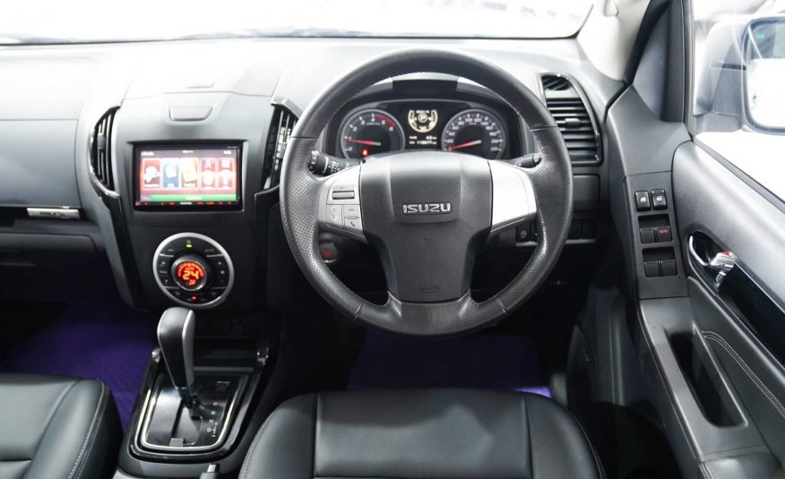 2016 ISUZU MUX 1.9 NAVI AT