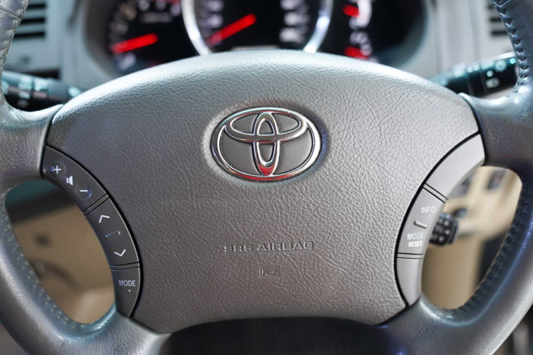 2009 TOYOTA FORTUNER 3.0 V AT