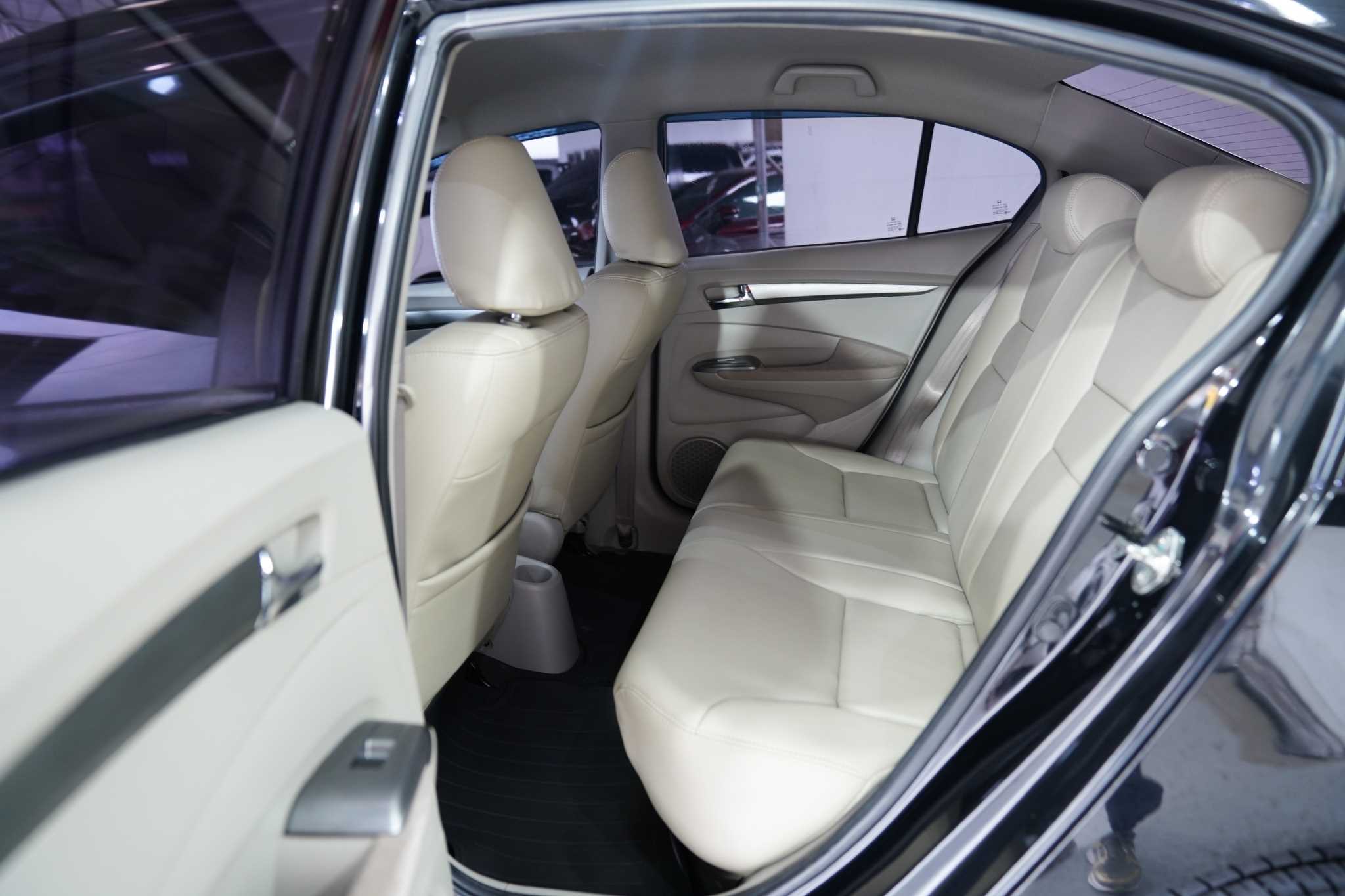 2013 HONDA CITY 1.5 V AT