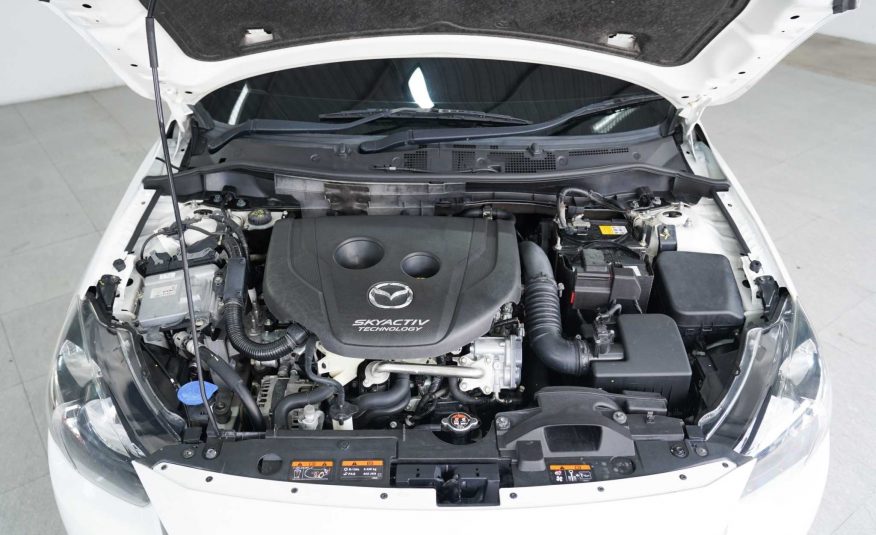 2015 MAZDA2 1.5 L Diesel High AT