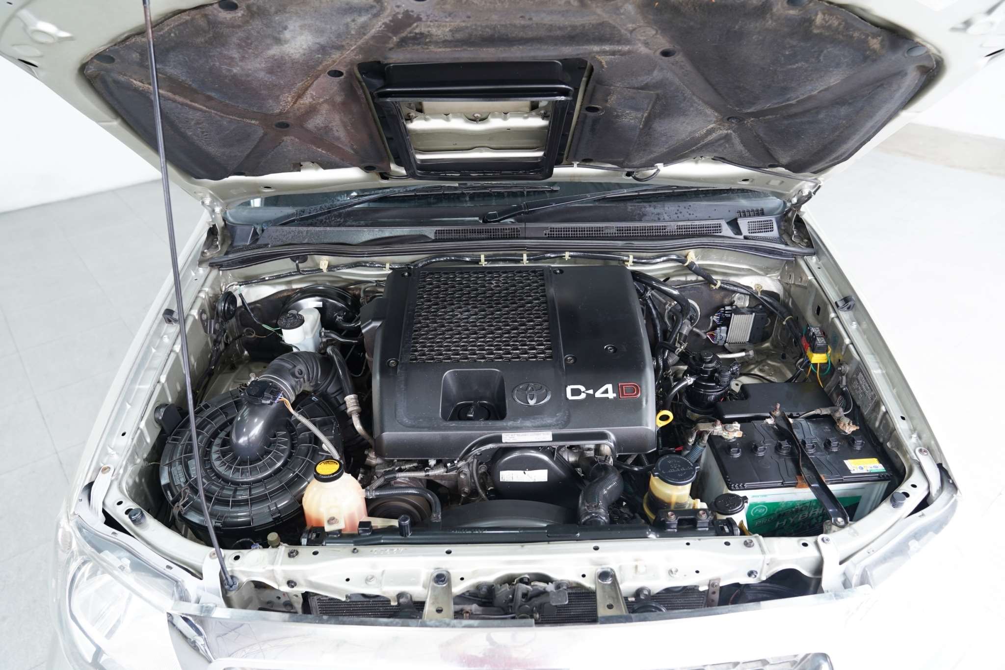 2010 TOYOTA VIGO 2.5 E SMART CAB MT