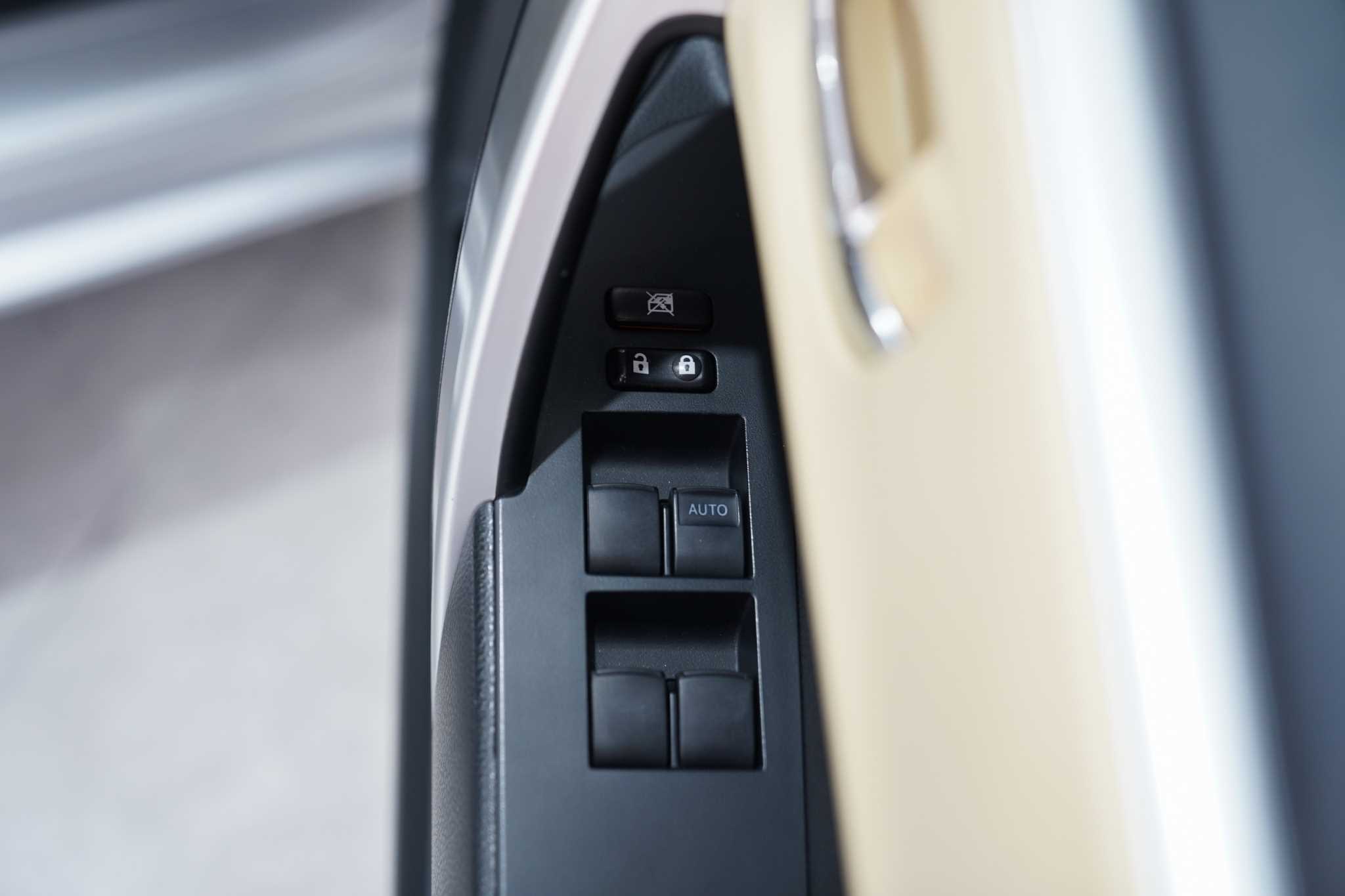 2019 TOYOTA COROLLA ALTIS 1.6G AT
