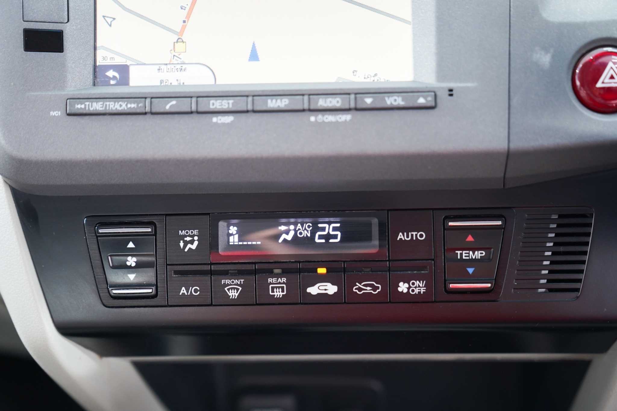 2013 HONDA CIVIC HYBRID 1.5 NAVI AT