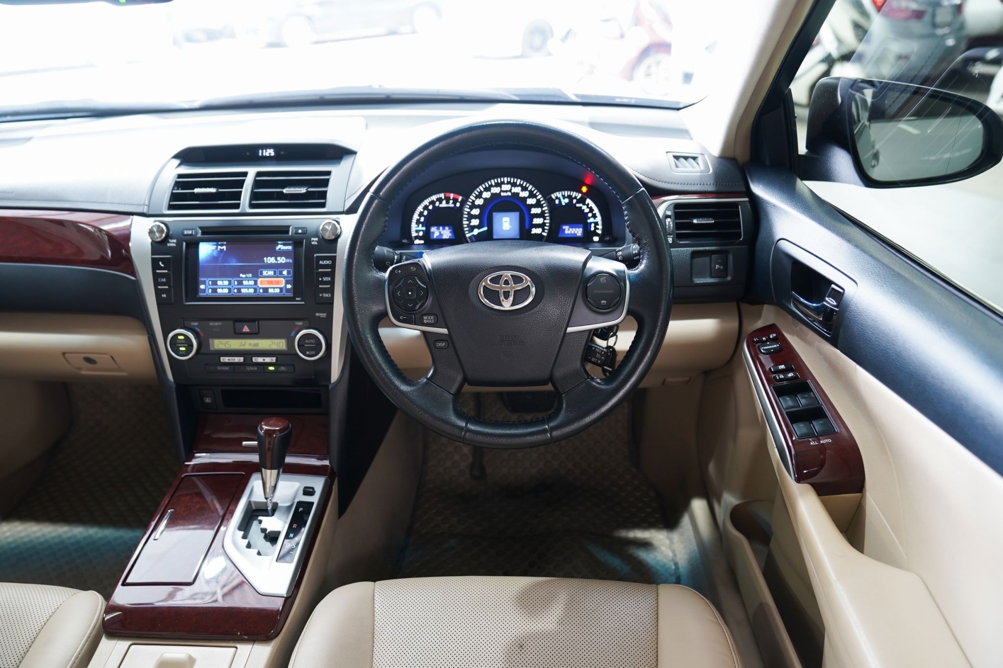 2012 TOYOTA CAMRY 2.5 G AT