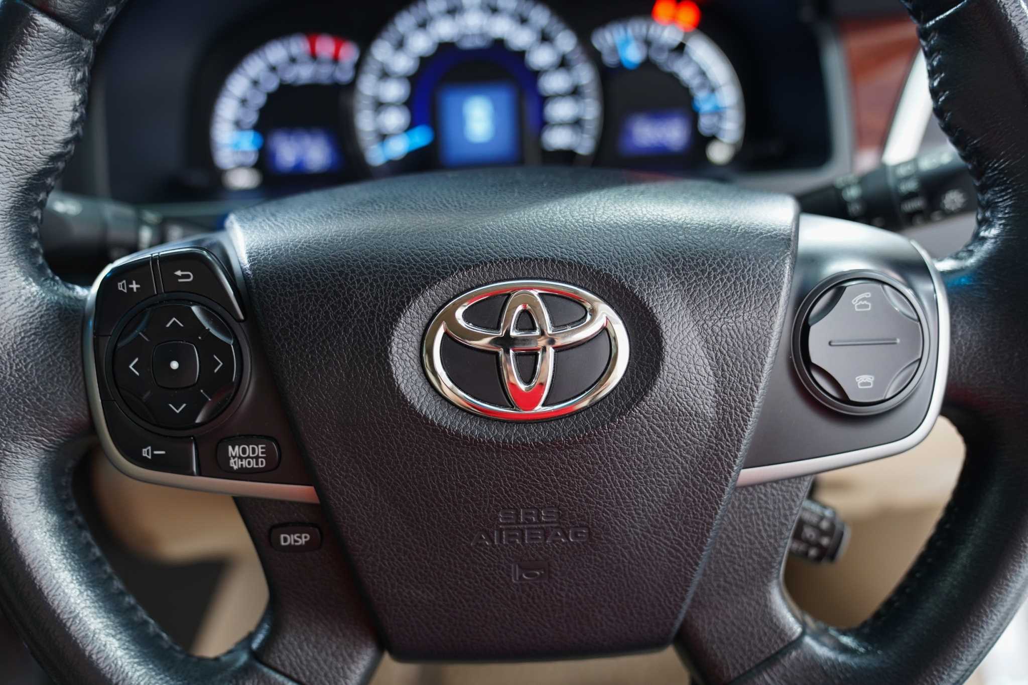 2012 TOYOTA CAMRY 2.5 G AT