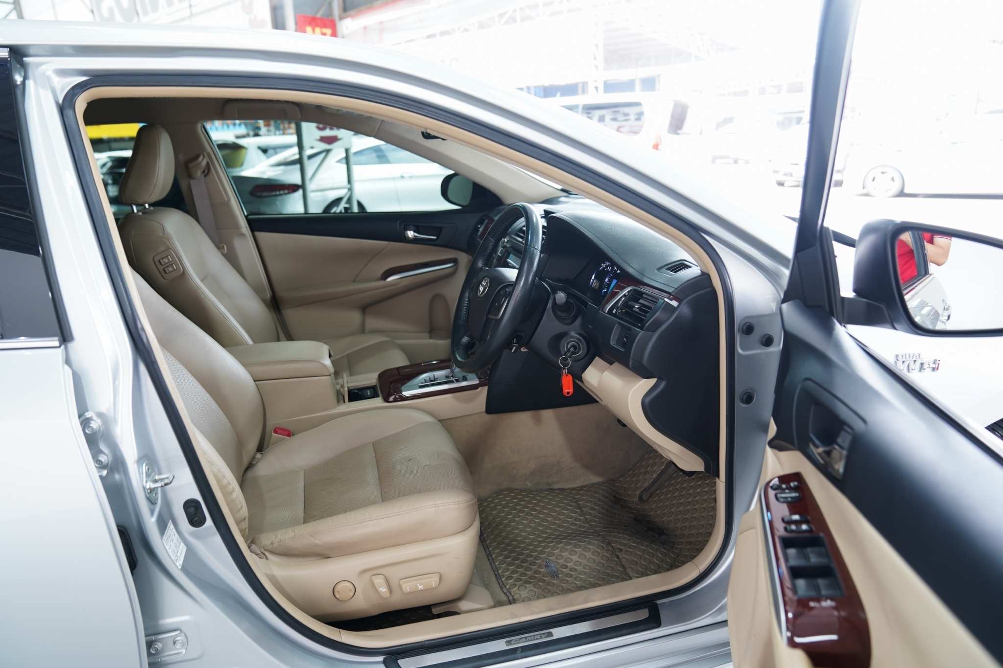 2012 TOYOTA CAMRY 2.5 G AT