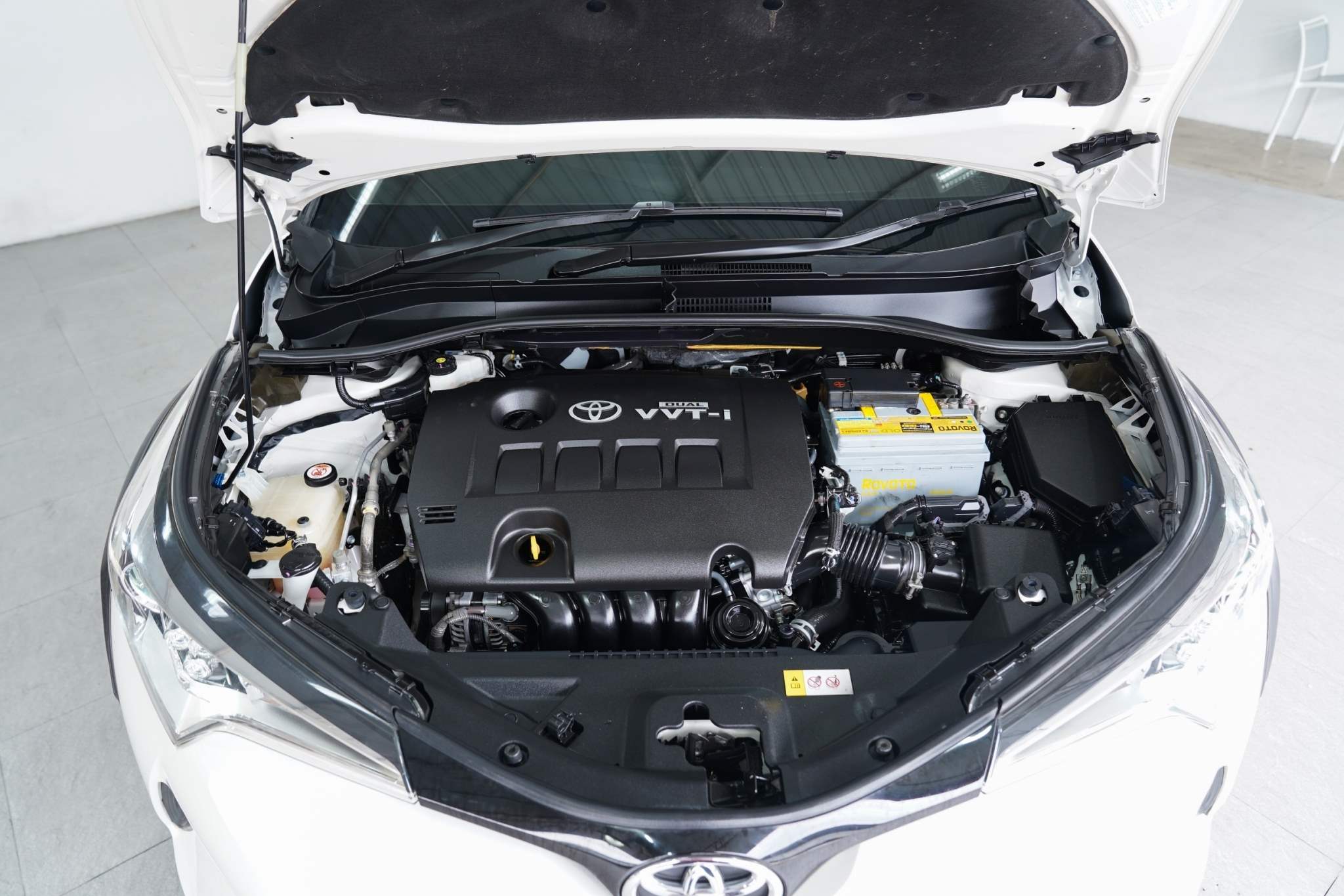 2018 TOYOTA CHR 1.8 MID AT