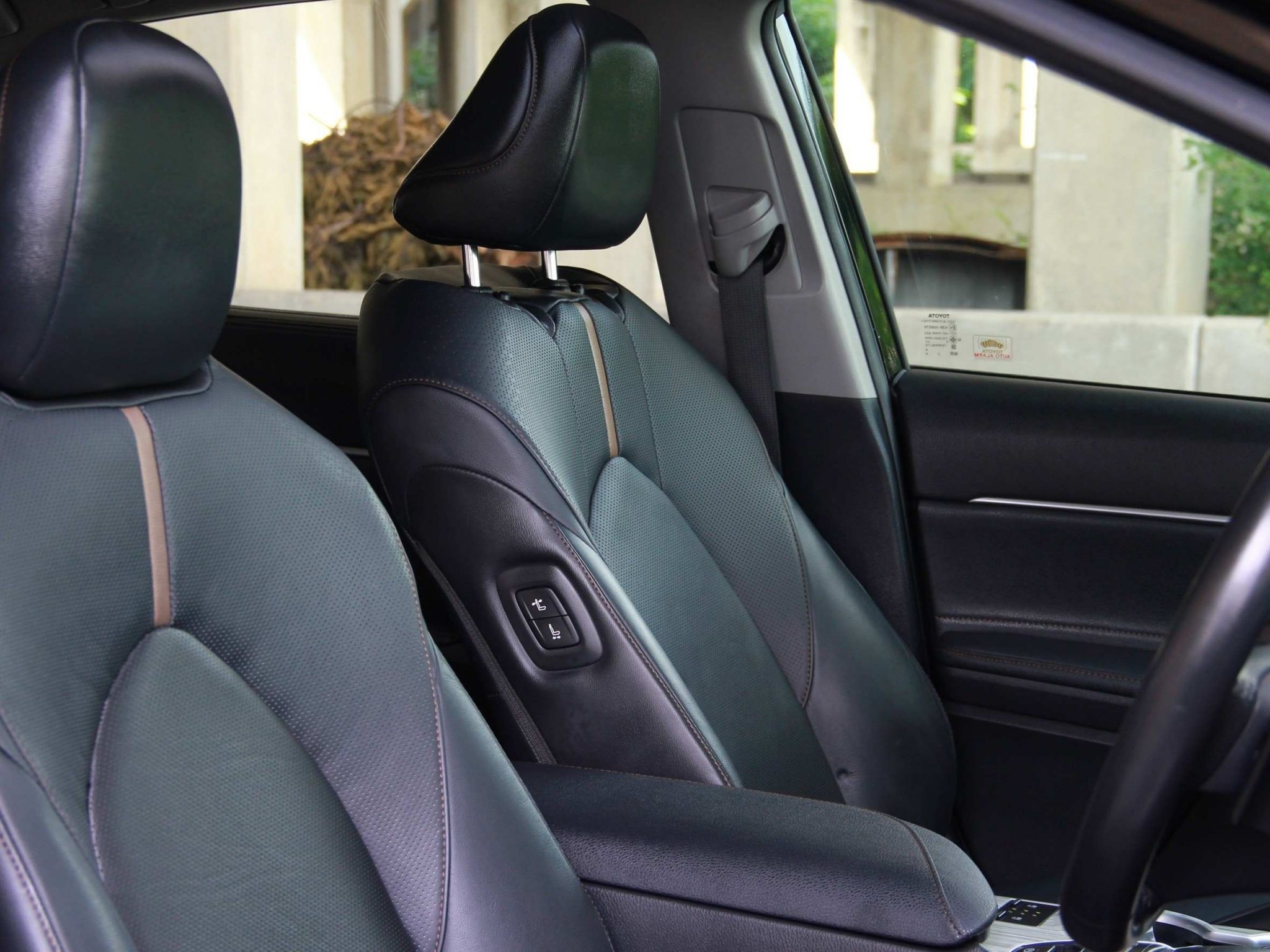2018 TOYOTA CAMRY 2.5 HV PREMIUM Minor Change