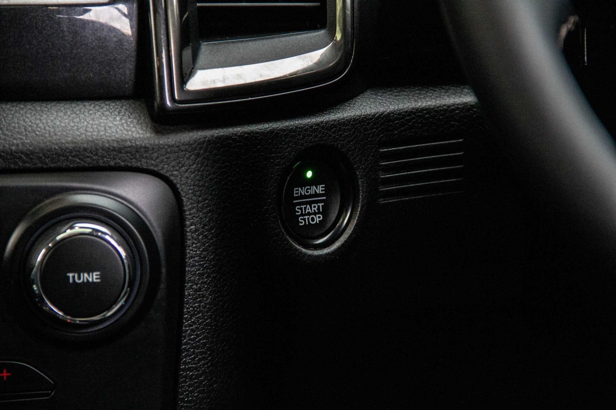 2019 FORD EVEREST 2.0 BI-TURBO 4WD TITANIUM PLUS