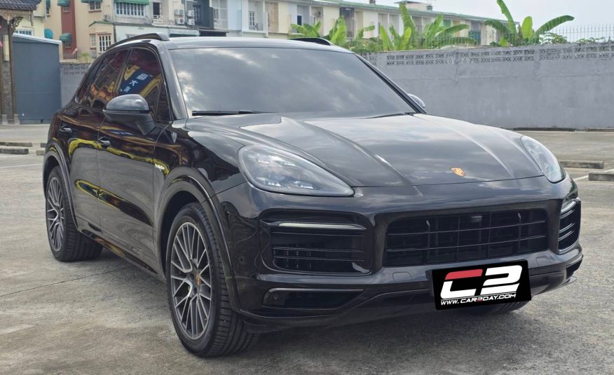 2020 Porsche Cayenne e-hybrid