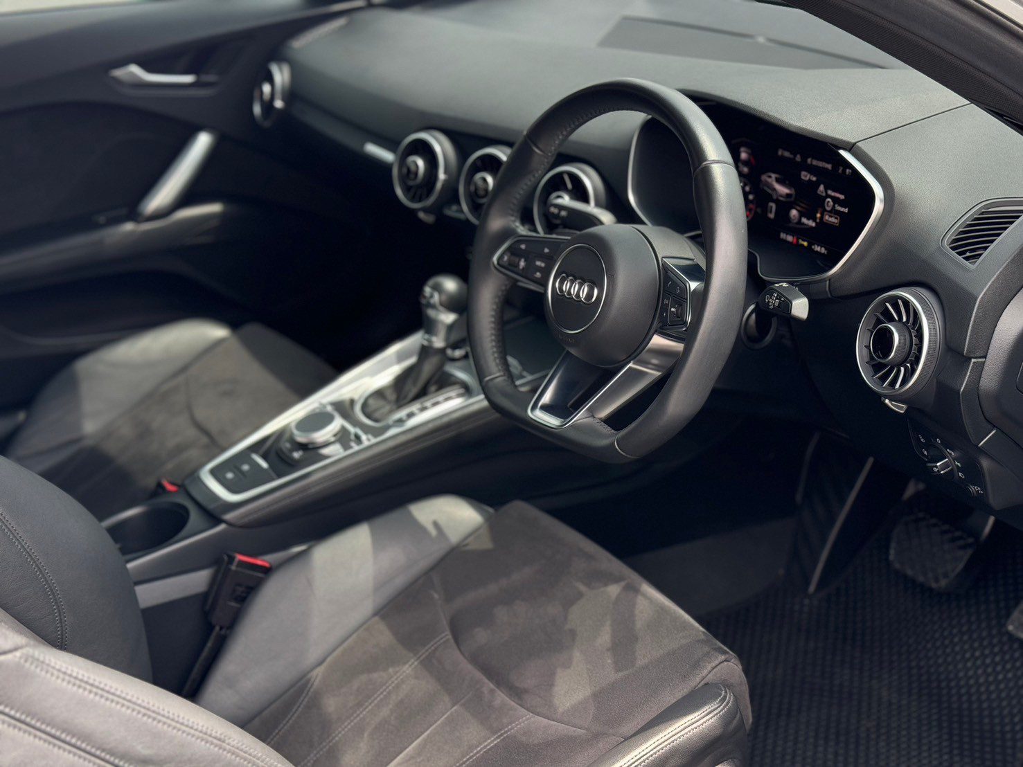 2019 Audi TT 45 TFSI Quattro S-Line