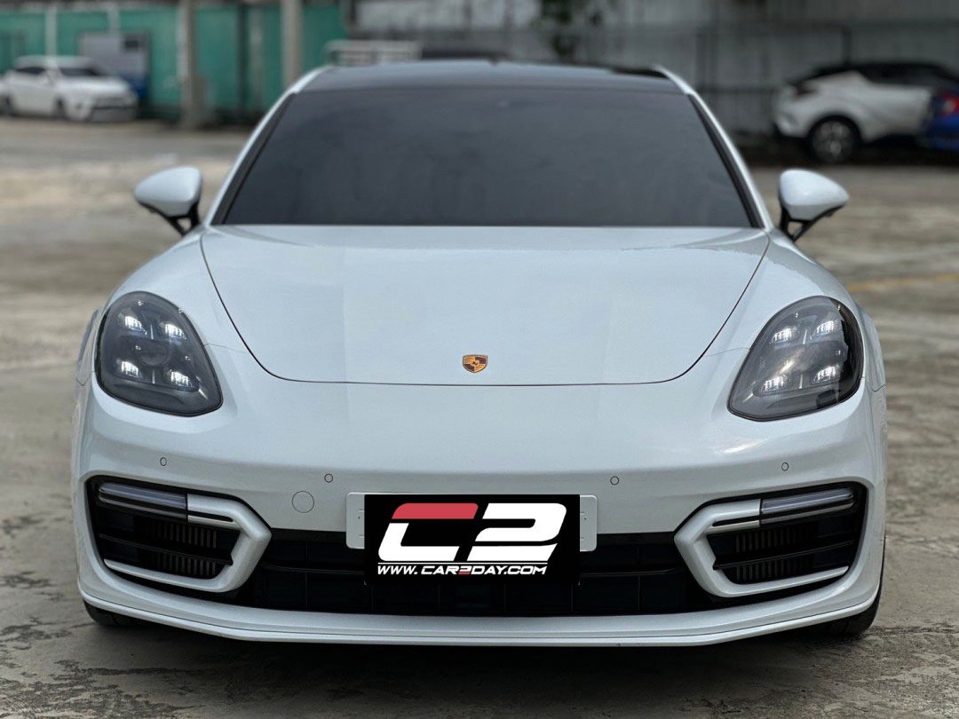 2021 Porsche Panamera 4 e-Hybrid