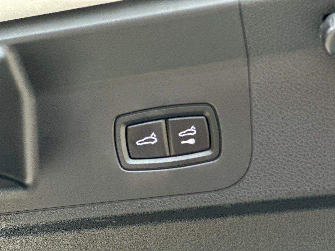 2021 Porsche Panamera 4 e-Hybrid