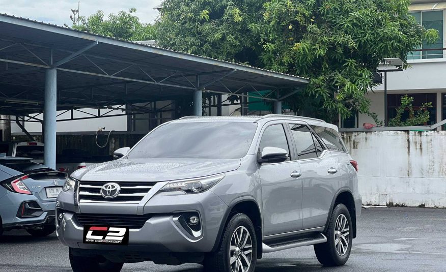 2020 TOYOTA FORTUNER 2.4V 7st Auto